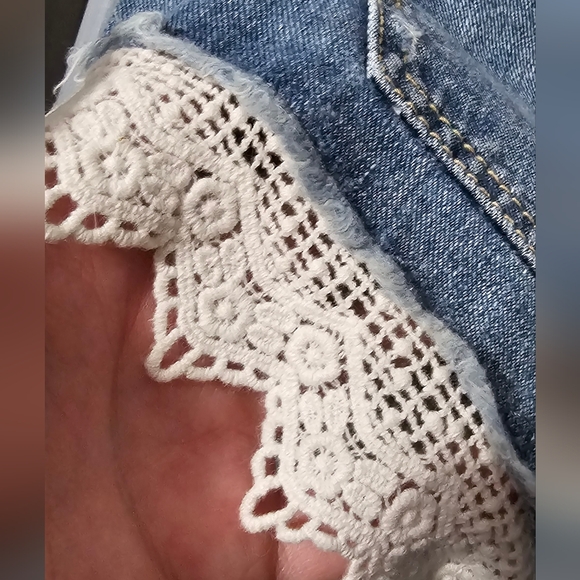 Free people | High-Waisted Medium Wash Jean Shorts with Distressing and Lace Hem - Picture 4 of 8